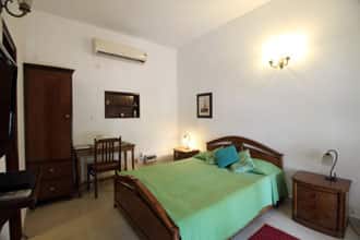 TG Stays Nizamuddin East, New Delhi 2